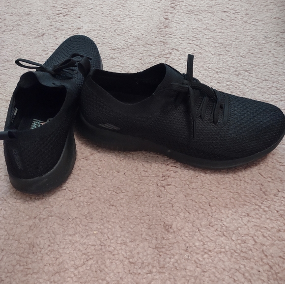 Skechers Memory Foam Shoes - Picture 8 of 11